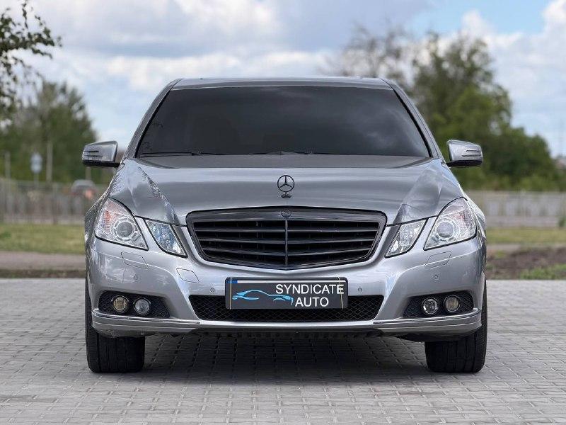 Mercedes-Benz E-Class W212 2010